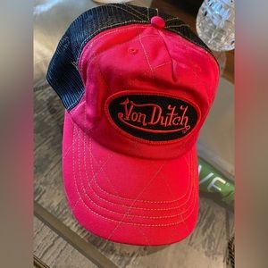 Von Dutch Vintage Trucker hat red black cap 00's